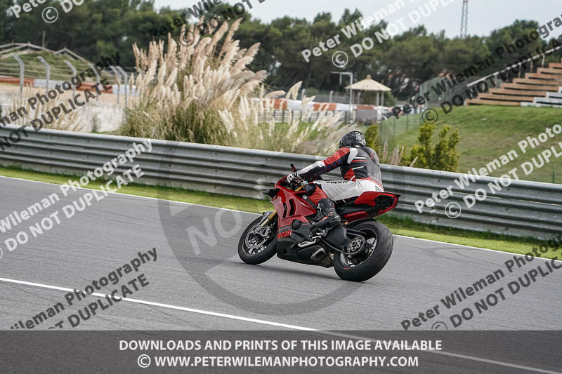 estoril;event digital images;motorbikes;no limits;peter wileman photography;portugal;trackday;trackday digital images